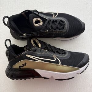 Size 7Y - Nike Air Max 2090 Black Metallic Gold